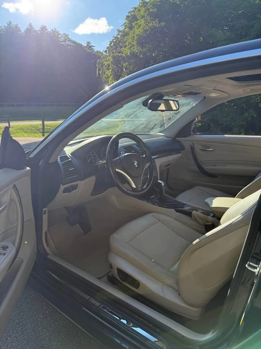 2009 BMW E81/E82/E88 1 Series - Image 9 of 16