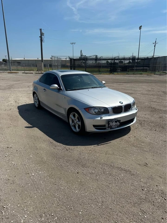 2009 BMW E81/E82/E88 1 Series - Image 6 of 10