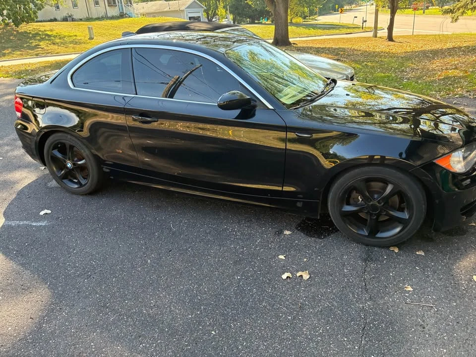 2009 BMW E81/E82/E88 1 Series - Image 3 of 6