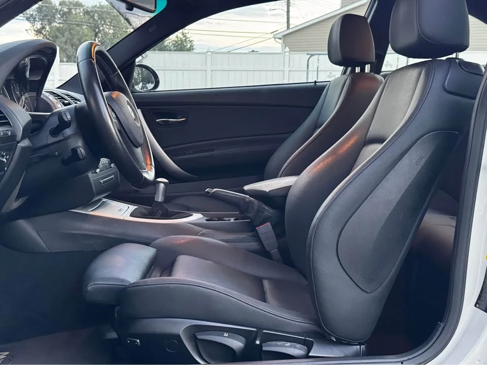 2009 BMW E81/E82/E88 1 Series - Image 13 of 15