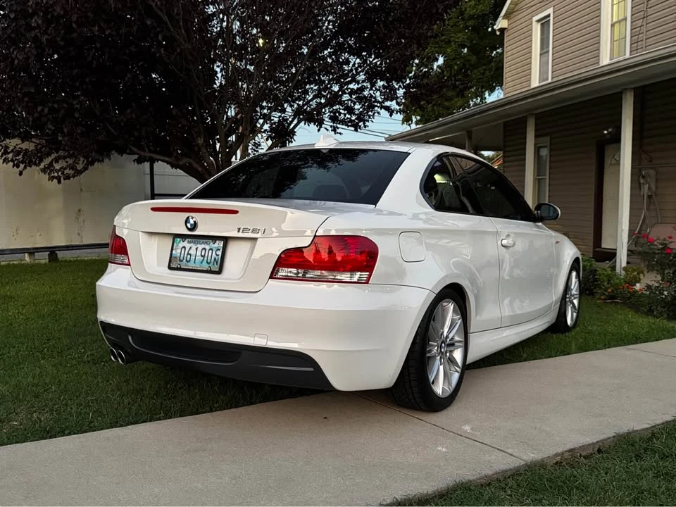 2009 BMW E81/E82/E88 1 Series - Image 11 of 15