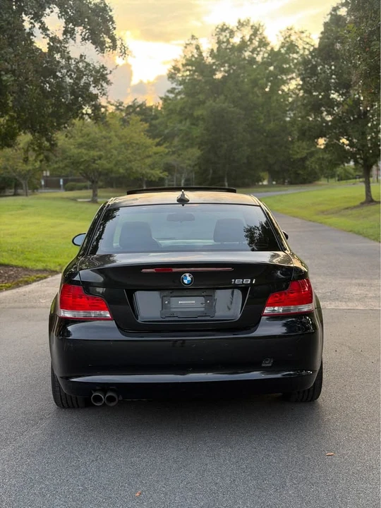 2009 BMW E81/E82/E88 1 Series - Image 6 of 16