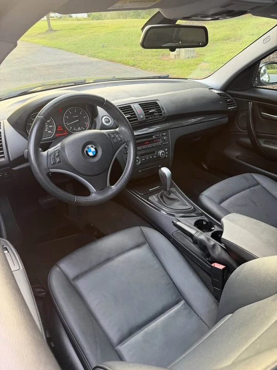 2009 BMW E81/E82/E88 1 Series - Image 11 of 16