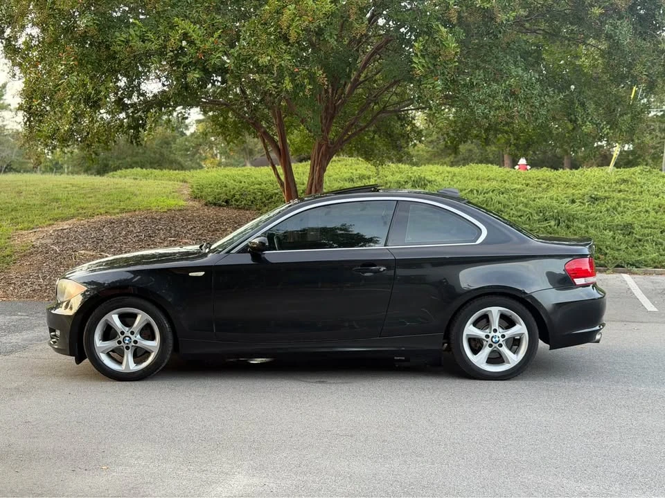2009 BMW E81/E82/E88 1 Series - Image 4 of 16