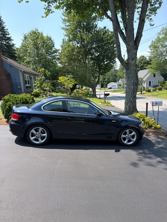 2009 BMW E81/E82/E88 1 Series - Image 4 of 11
