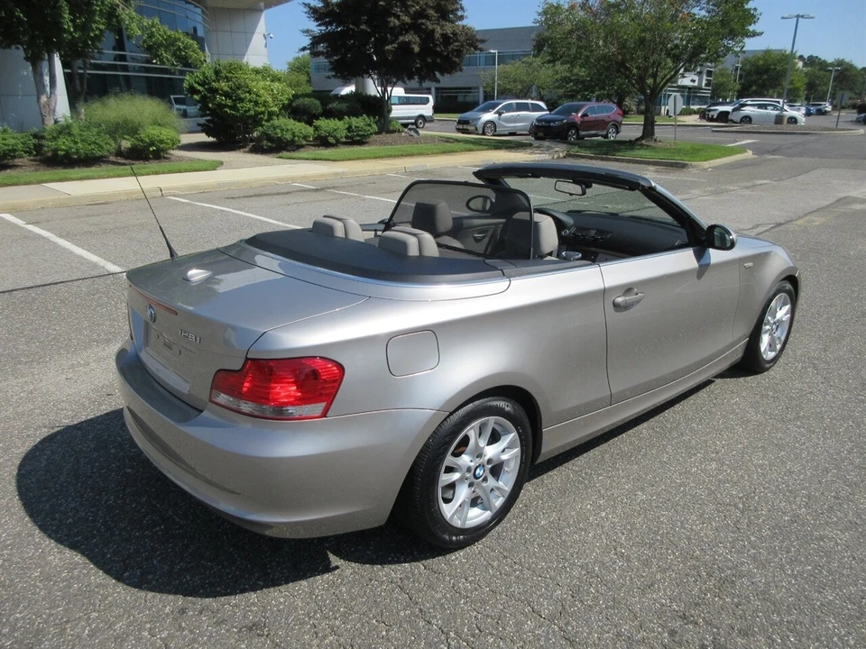 2009 BMW E81/E82/E88 1 Series - Image 8 of 24