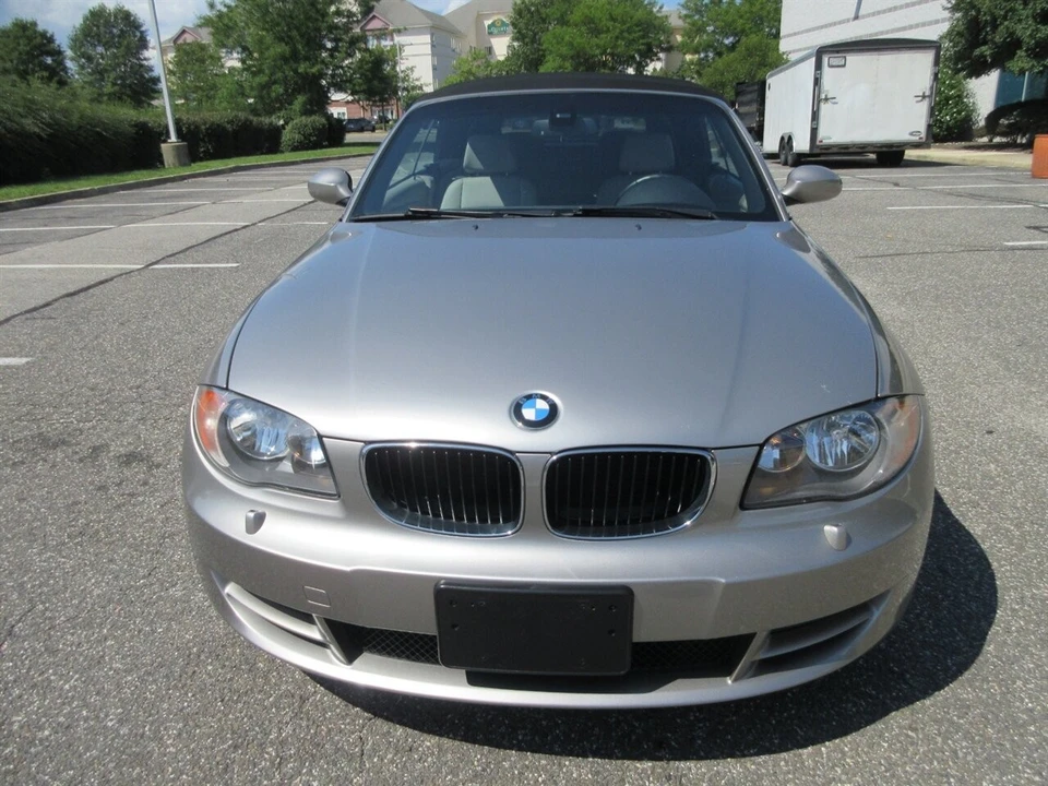 2009 BMW E81/E82/E88 1 Series - Image 17 of 24