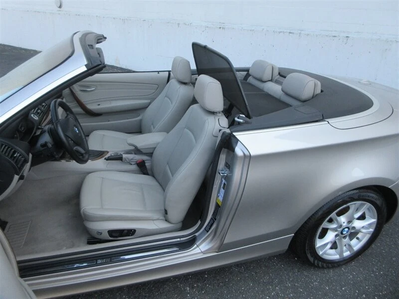 2009 BMW E81/E82/E88 1 Series - Image 29 of 31