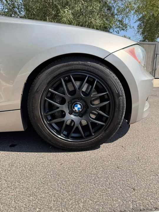 2009 BMW E82 135i & 135is - Image 11 of 20