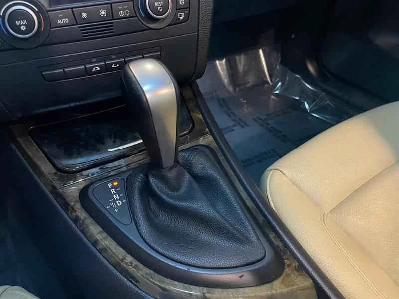 2009 BMW E81/E82/E88 1 Series - Image 19 of 20