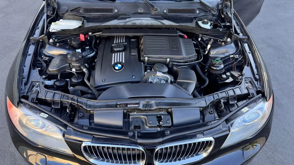 2009 BMW E82 135i & 135is - Image 12 of 19