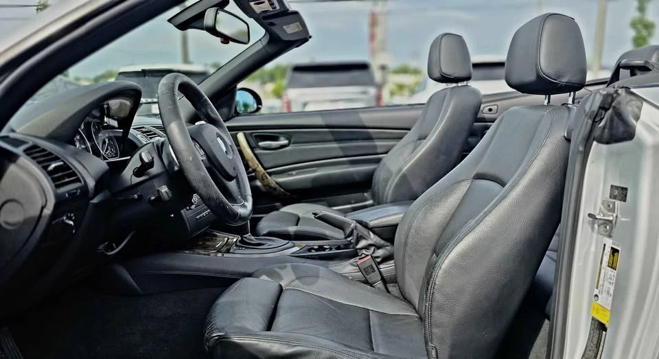 2009 BMW E82 135i & 135is - Image 9 of 16