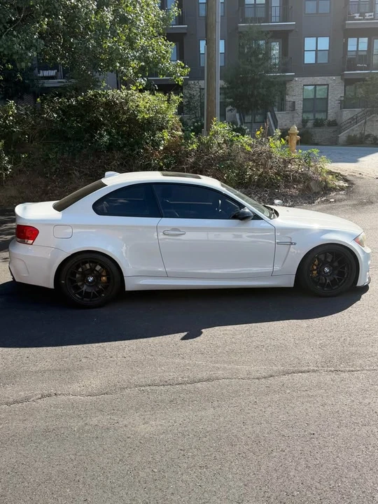 2009 BMW E82 135i & 135is - Image 2 of 12