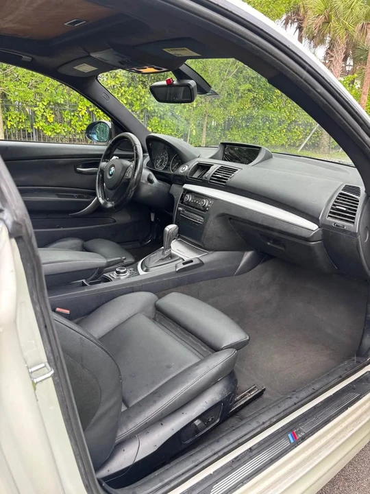 2009 BMW E82 135i & 135is - Image 19 of 20