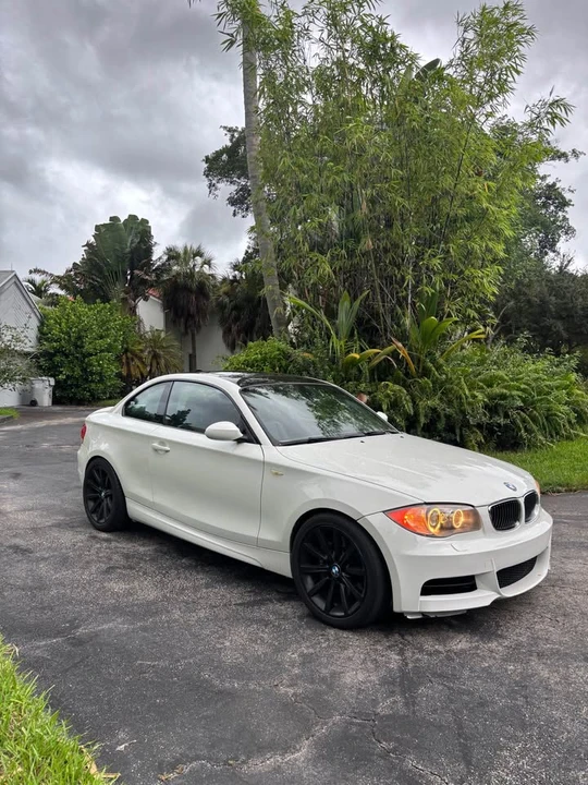 2009 BMW E82 135i & 135is - Image 3 of 20