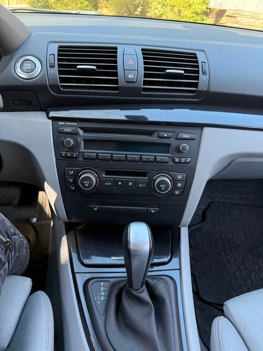 2009 BMW E82 135i & 135is - Image 10 of 15