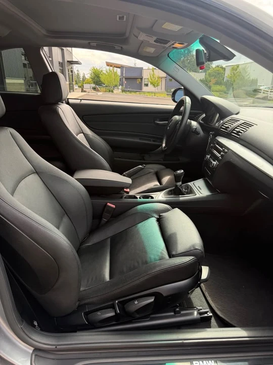 2009 BMW E82 135i & 135is - Image 11 of 15
