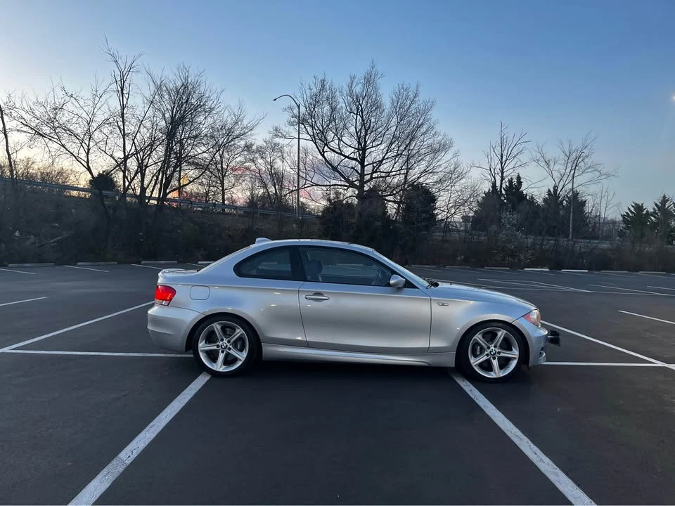 2009 BMW E82 135i & 135is - Image 2 of 20