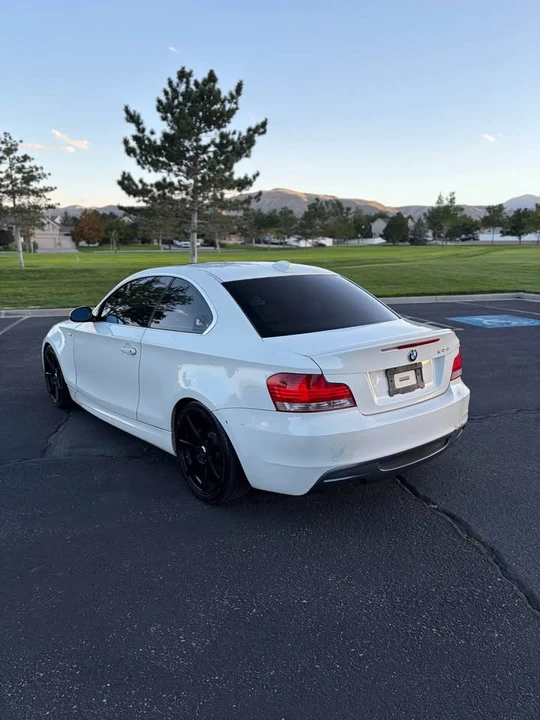 2009 BMW E82 135i & 135is - Image 5 of 9
