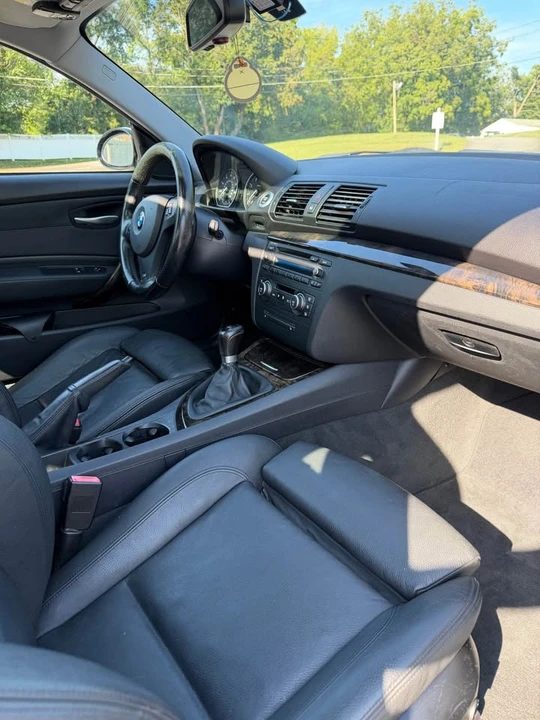 2009 BMW E82 135i & 135is - Image 8 of 20