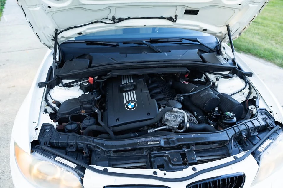 2009 BMW E82 135i & 135is - Image 9 of 17