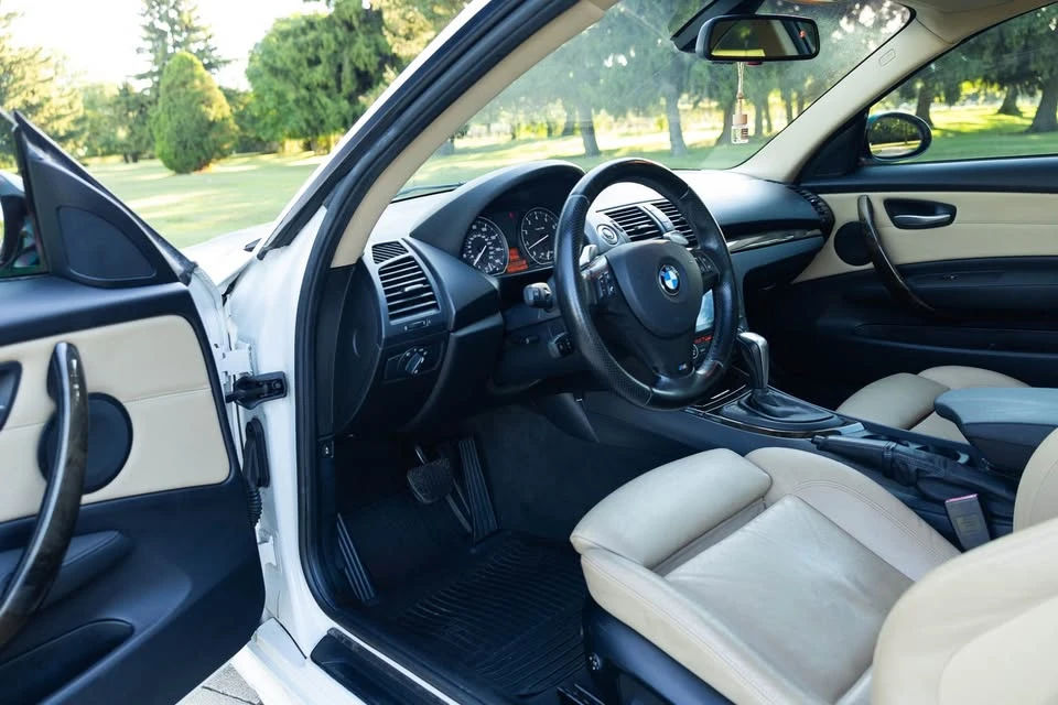 2009 BMW E82 135i & 135is - Image 12 of 17
