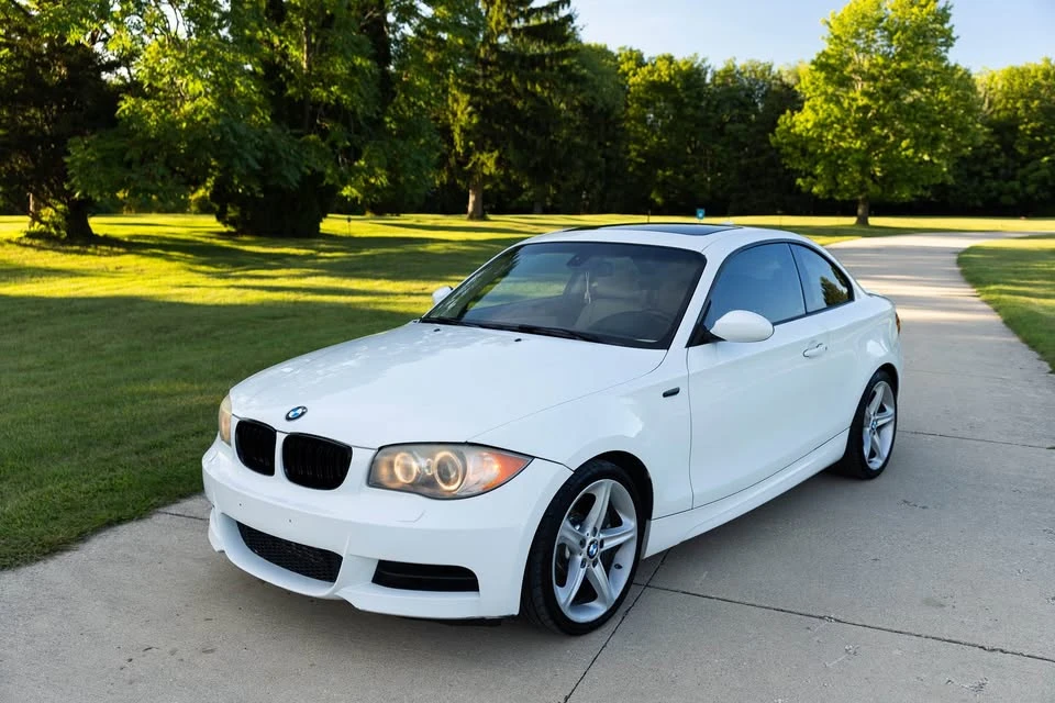 2009 BMW E82 135i & 135is - Image 3 of 17