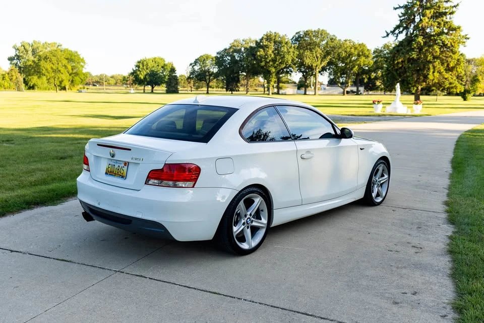 2009 BMW E82 135i & 135is - Image 4 of 17