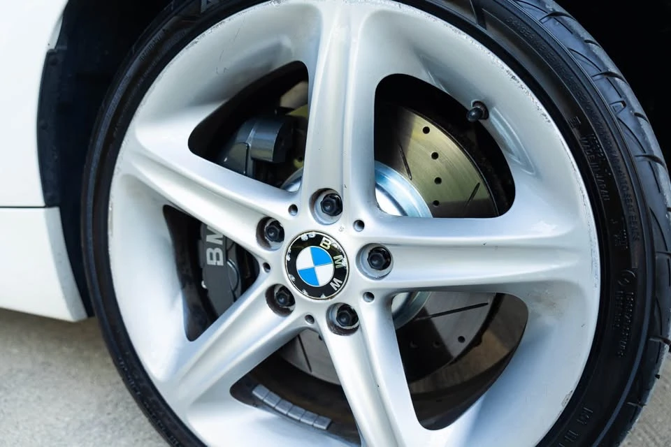 2009 BMW E82 135i & 135is - Image 10 of 17