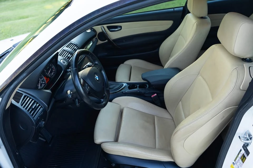 2009 BMW E82 135i & 135is - Image 16 of 17