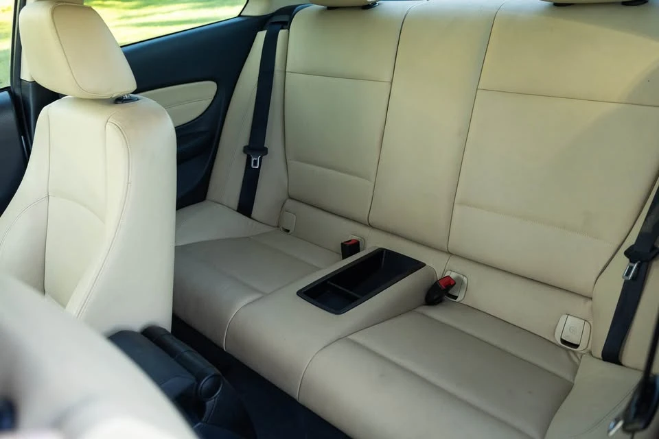 2009 BMW E82 135i & 135is - Image 14 of 17