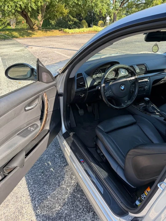 2009 BMW E82 135i & 135is - Image 11 of 20
