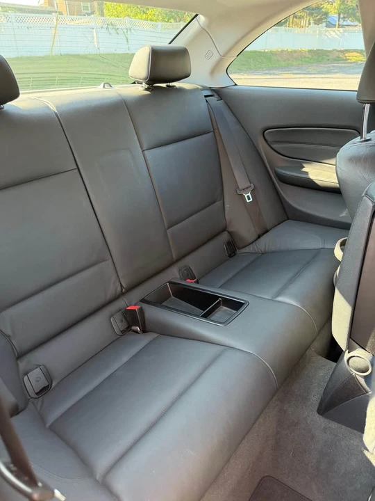 2009 BMW E82 135i & 135is - Image 9 of 20
