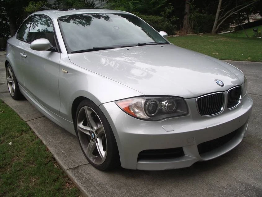 2009 BMW E82 135i & 135is - Image 6 of 23