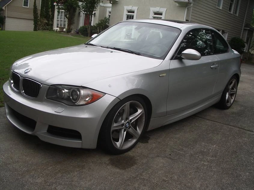 2009 BMW E82 135i & 135is - Image 8 of 23