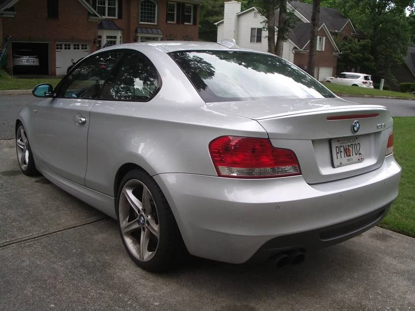 2009 BMW E82 135i & 135is - Image 10 of 23