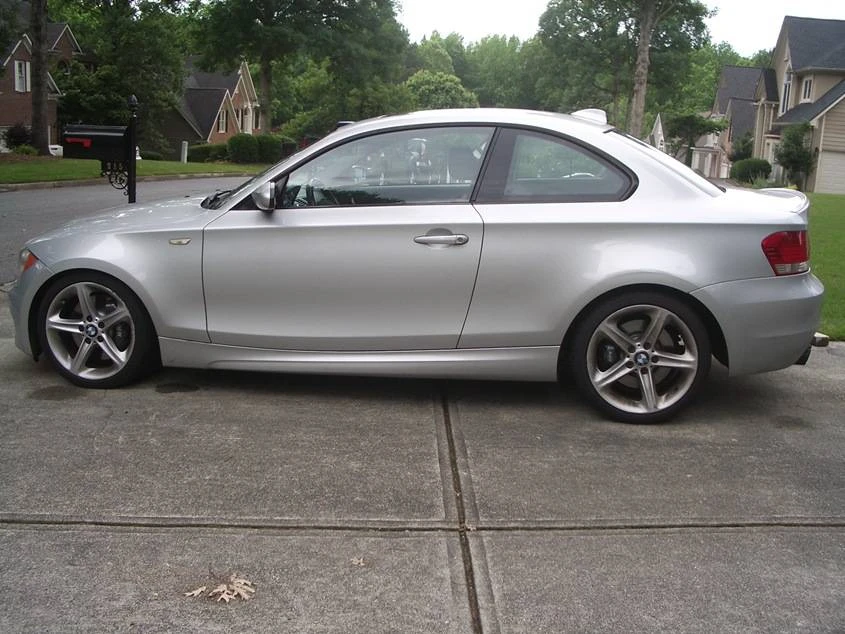 2009 BMW E82 135i & 135is - Image 9 of 23