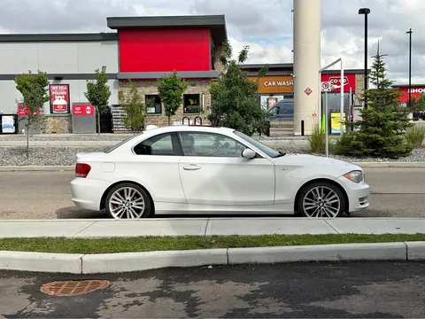 2009 BMW 128i Coupe