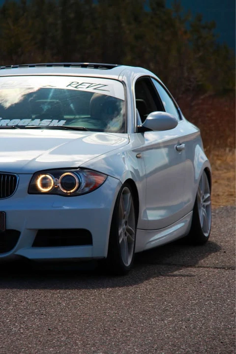 2009 BMW E87 1 Series - Image 2 of 3