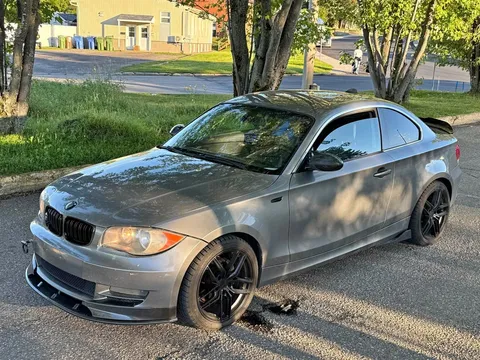 2009 BMW 128i E82