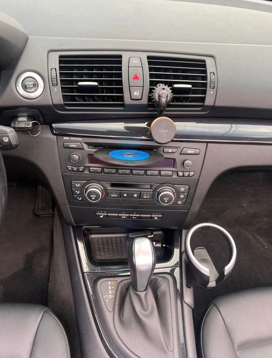 2009 BMW E81/E82/E88 1 Series - Image 17 of 19