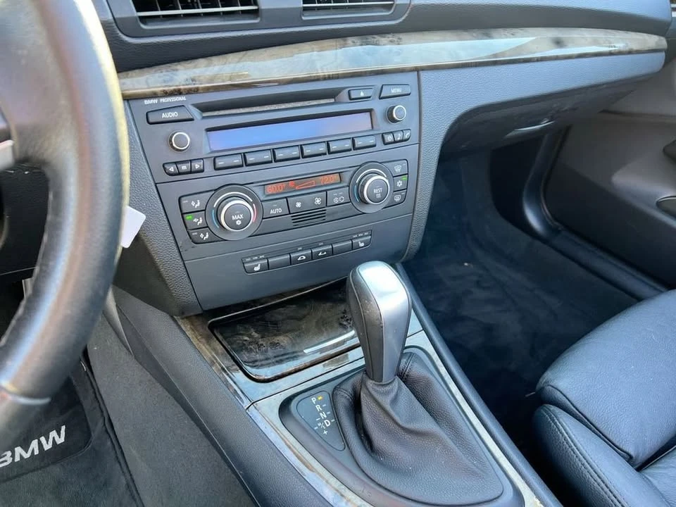2009 BMW E81/E82/E88 1 Series - Image 15 of 16