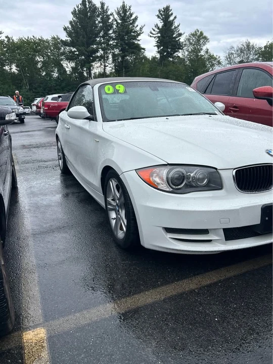 2009 BMW E81/E82/E88 1 Series - Image 2 of 5