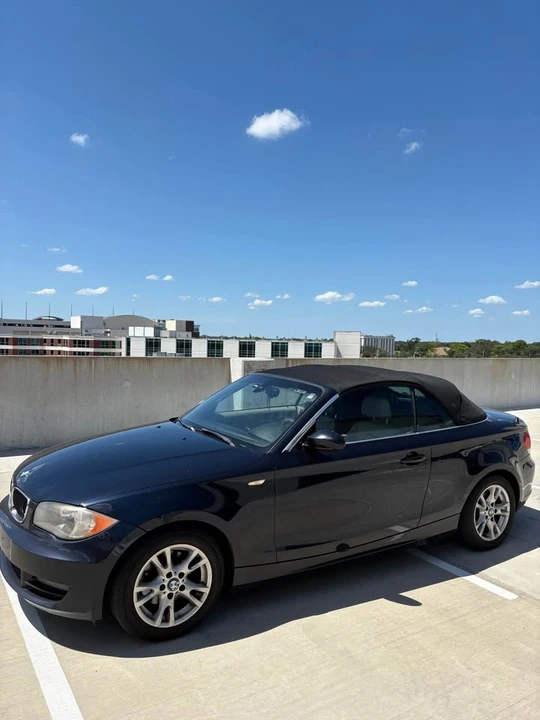 2009 BMW E81/E82/E88 1 Series - Image 2 of 11