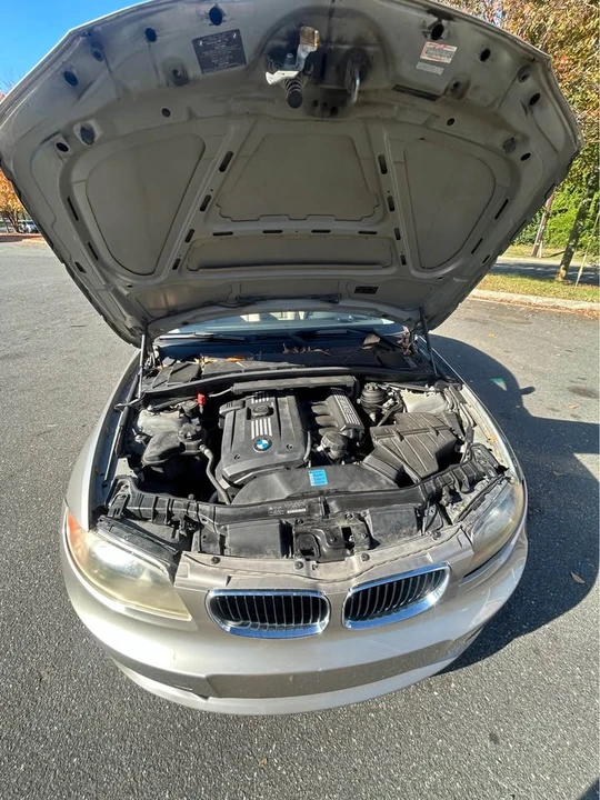 2009 BMW E81/E82/E88 1 Series - Image 9 of 9