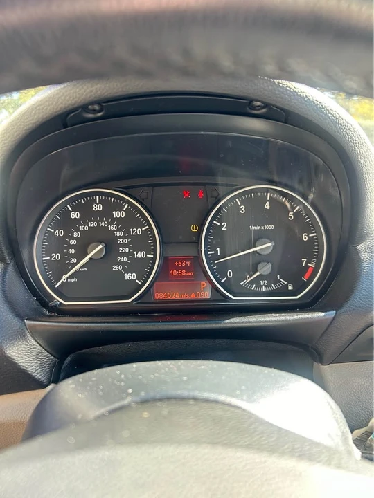 2009 BMW E81/E82/E88 1 Series - Image 8 of 9