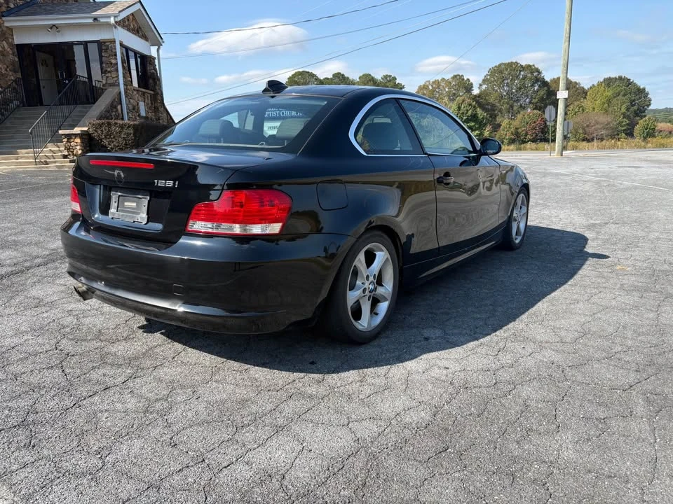 2009 BMW E81/E82/E88 1 Series - Image 8 of 13