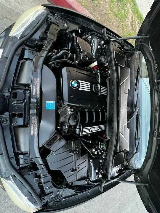 2009 BMW E81/E82/E88 1 Series - Image 2 of 6