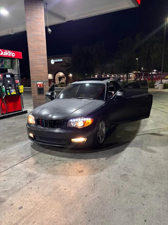 2009 BMW E81/E82/E88 1 Series - Image 2 of 6