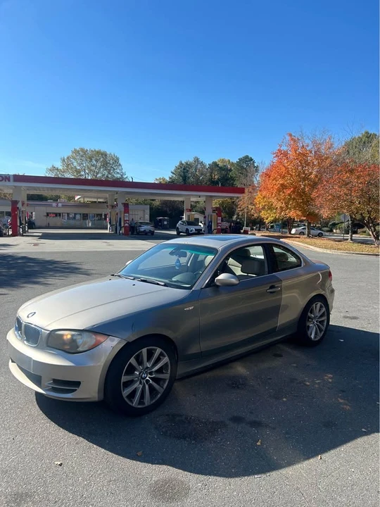 2009 BMW E81/E82/E88 1 Series - Image 3 of 8
